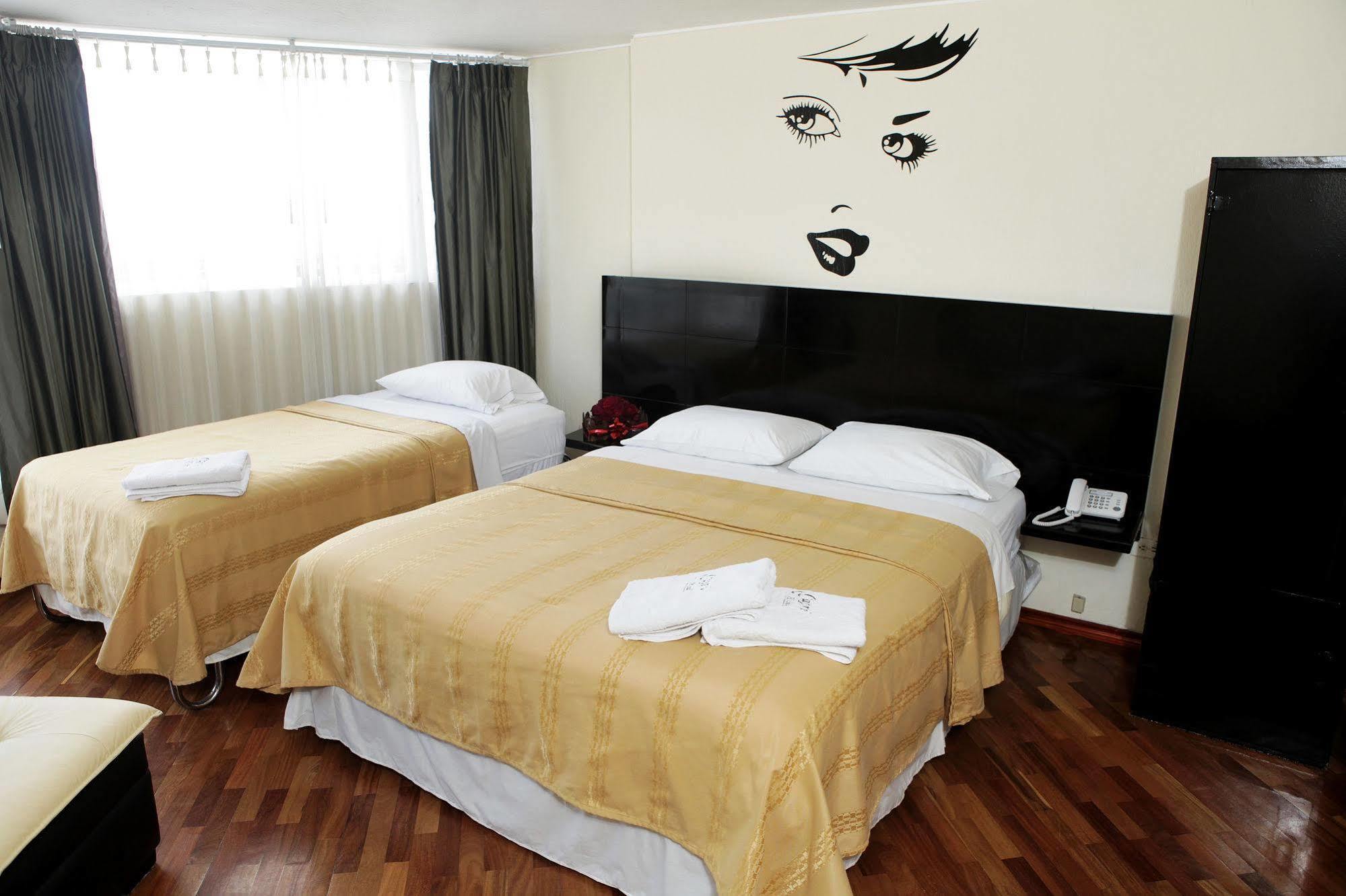 Hostal Capri 키토 외부 사진